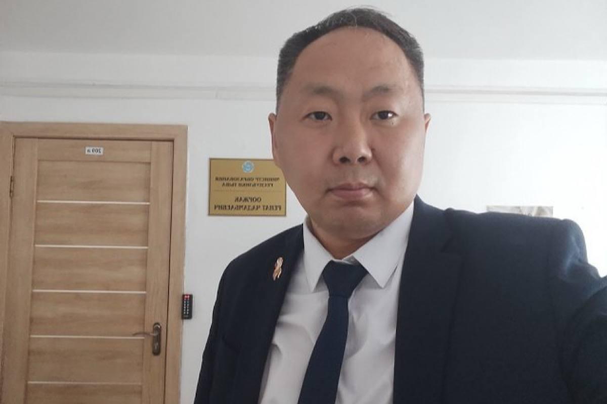 Министр образования Тывы Ренат Ооржак завершил работу на посту