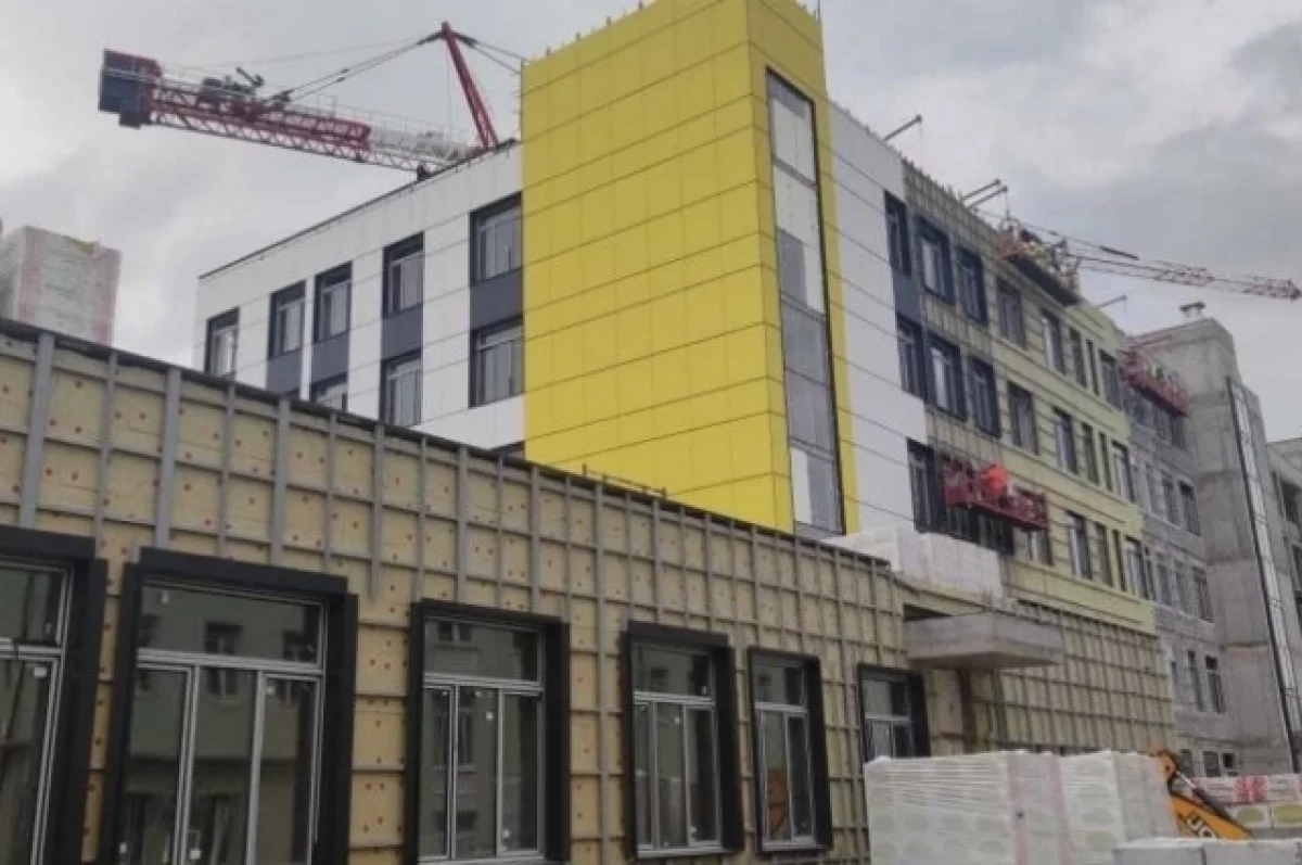 Новый корпус Верхнепышминской ЦГКБ готов на 62%