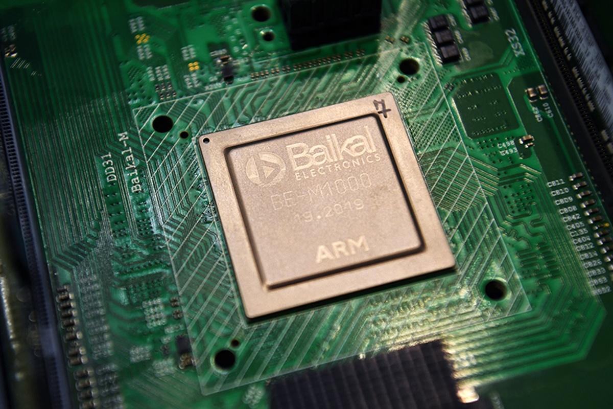 Дефицит компонентов прервал эксперимент по сборке процессоров «Байкал-М»