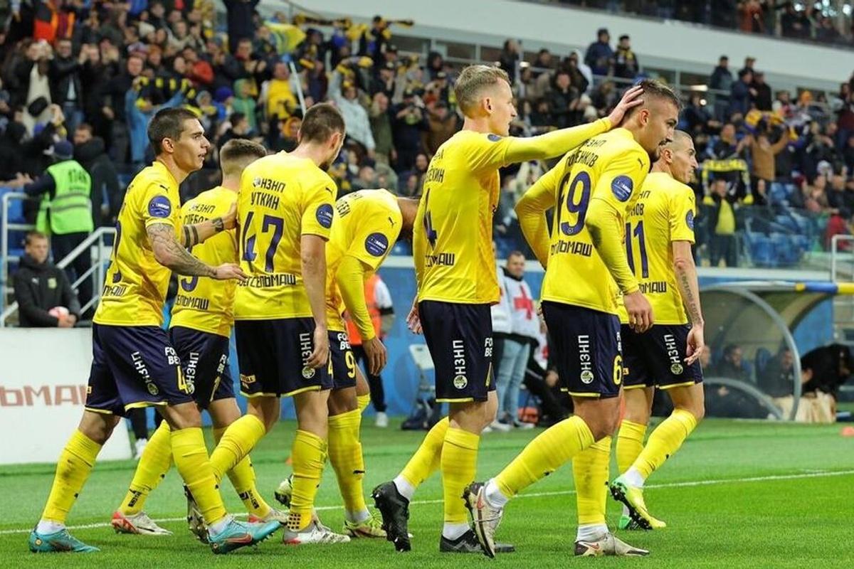 В ФК «Ростов» готовятся масштабные кадровые рокировки