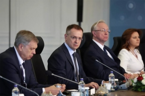 Мединский подтвердил встречу с Умеровым в Стамбуле