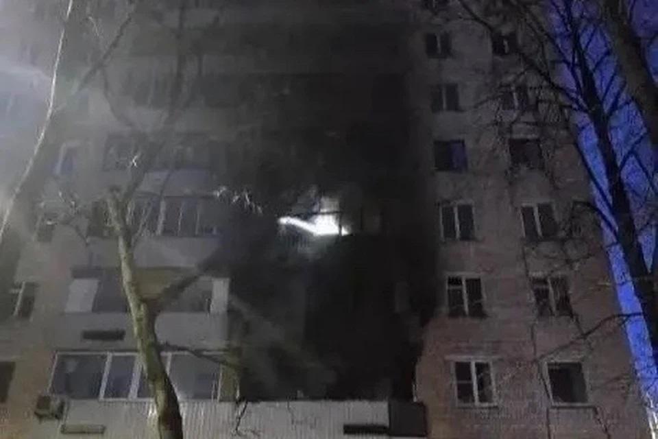 Квартира бывшего клоуна стала очагом трагедии: три человека погибли при пожаре в центре Москвы из-за непотушенной сигареты