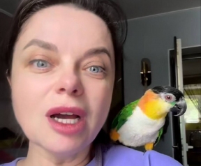 «Пришел целоваться»: Наташа Королева показала поклонникам нового любимца