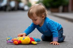 «Смертельная жвачка»: ветеран «Альфы» объяснил, почему детям нельзя трогать деньги и игрушки на улице