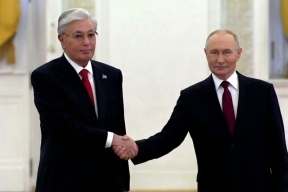 Путин и Токаев проводят переговоры в Кремле