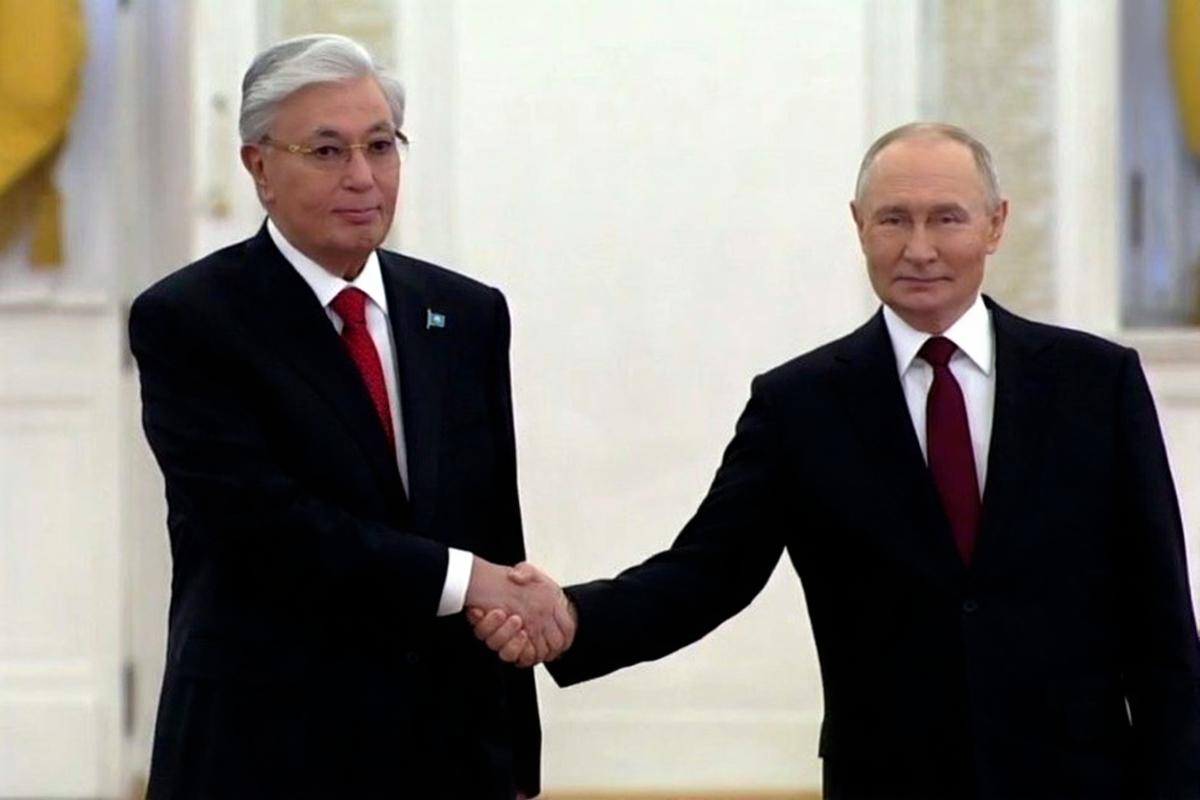 Путин и Токаев проводят переговоры в Кремле