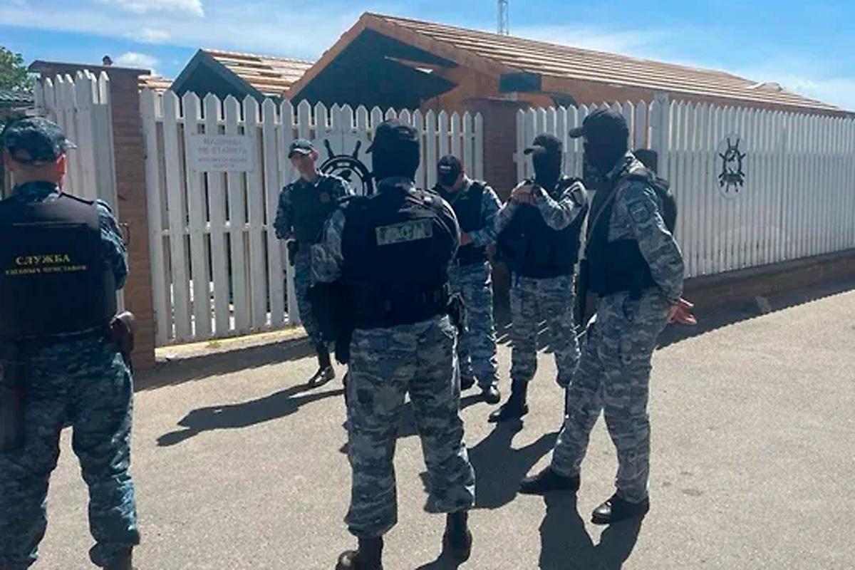 Суд обязал снести деревянные гостиницы в Анапе, собственники игнорировали предписания