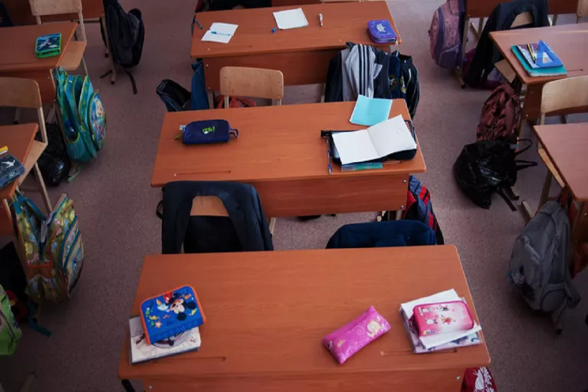 В Липецке эвакуировали учеников двух школ из-за сообщений о минировании