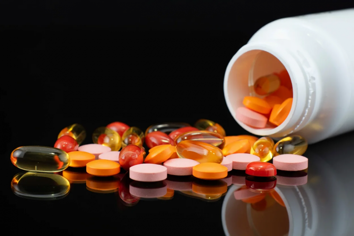 Ученые предупредили о рисках чрезмерного приёма витаминов при онкологии