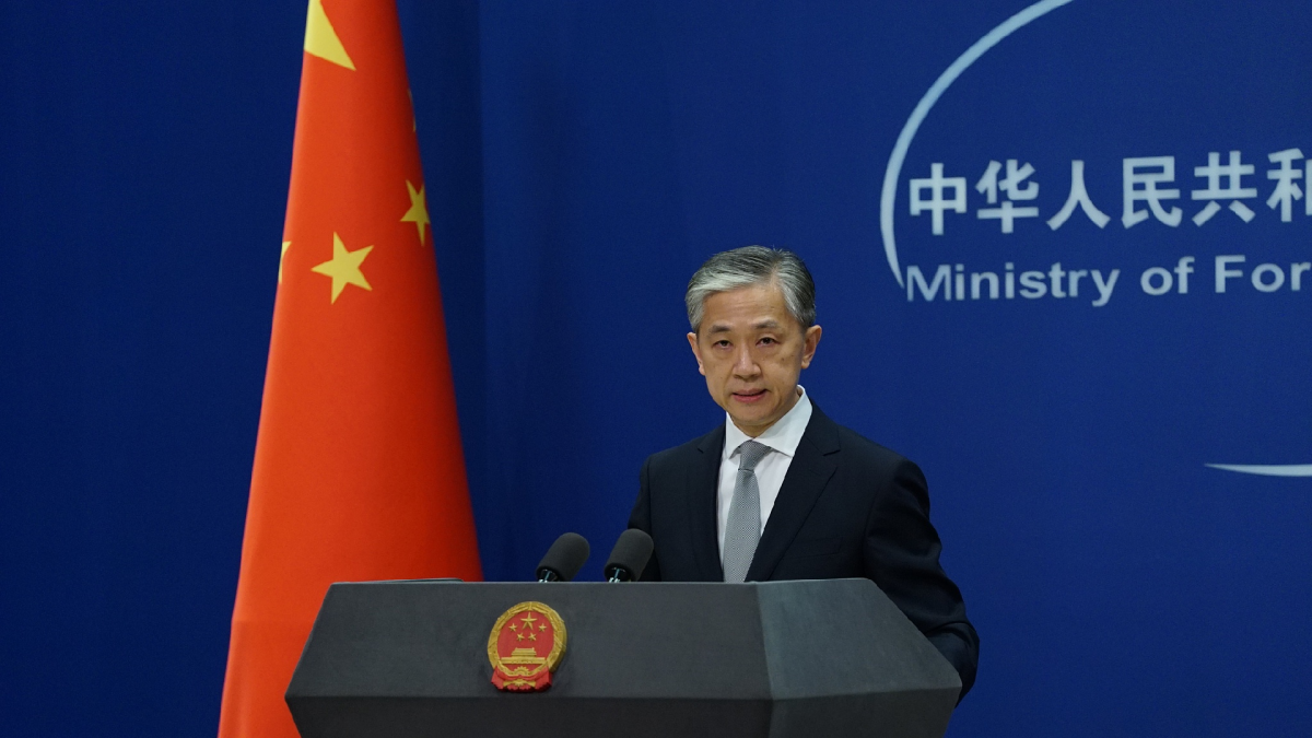 Представитель МИД КНР Ван Вэньбинь опроверг информацию об испытаниях гиперзвукового оружия