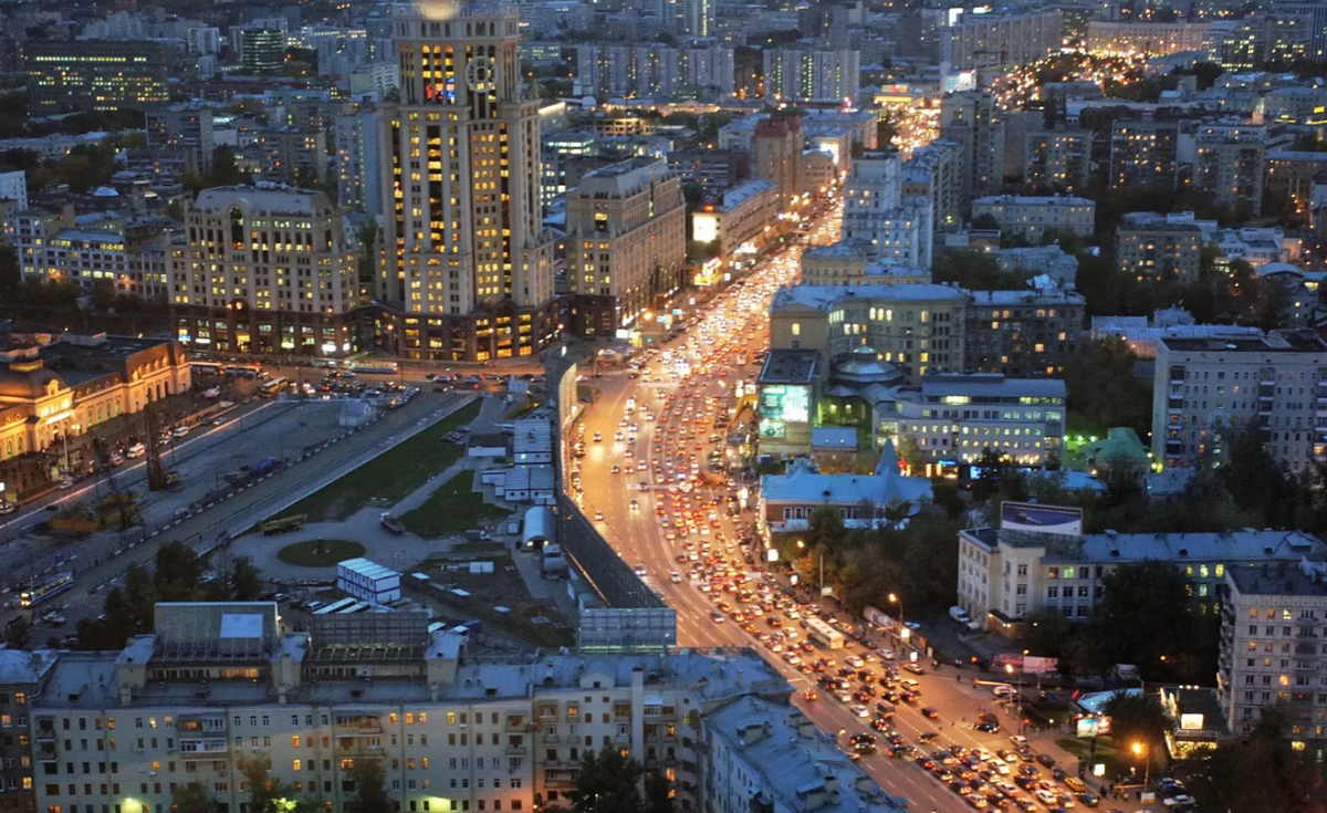 Компания «Яндекс» заключила договор аренды офисных площадей в бизнес-центре, расположенном у Павелецкого вокзала, с компанией Enka