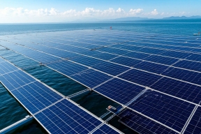 Энергия солнца и моря: Китай подключил к сети гигантскую плавучую солнечную электростанцию