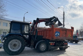 За выходные дни дорожные службы убрали с улиц Иркутска 3000 тонн снега