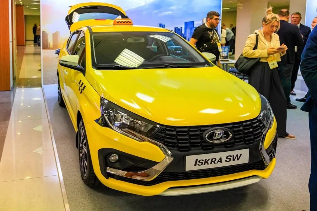 АвтоВАЗ представил две новинки для работы в такси