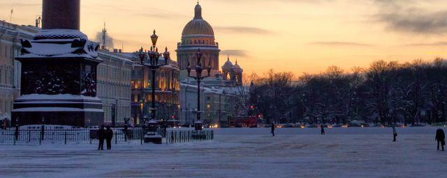 В Петербурге сгорел туристический автобус