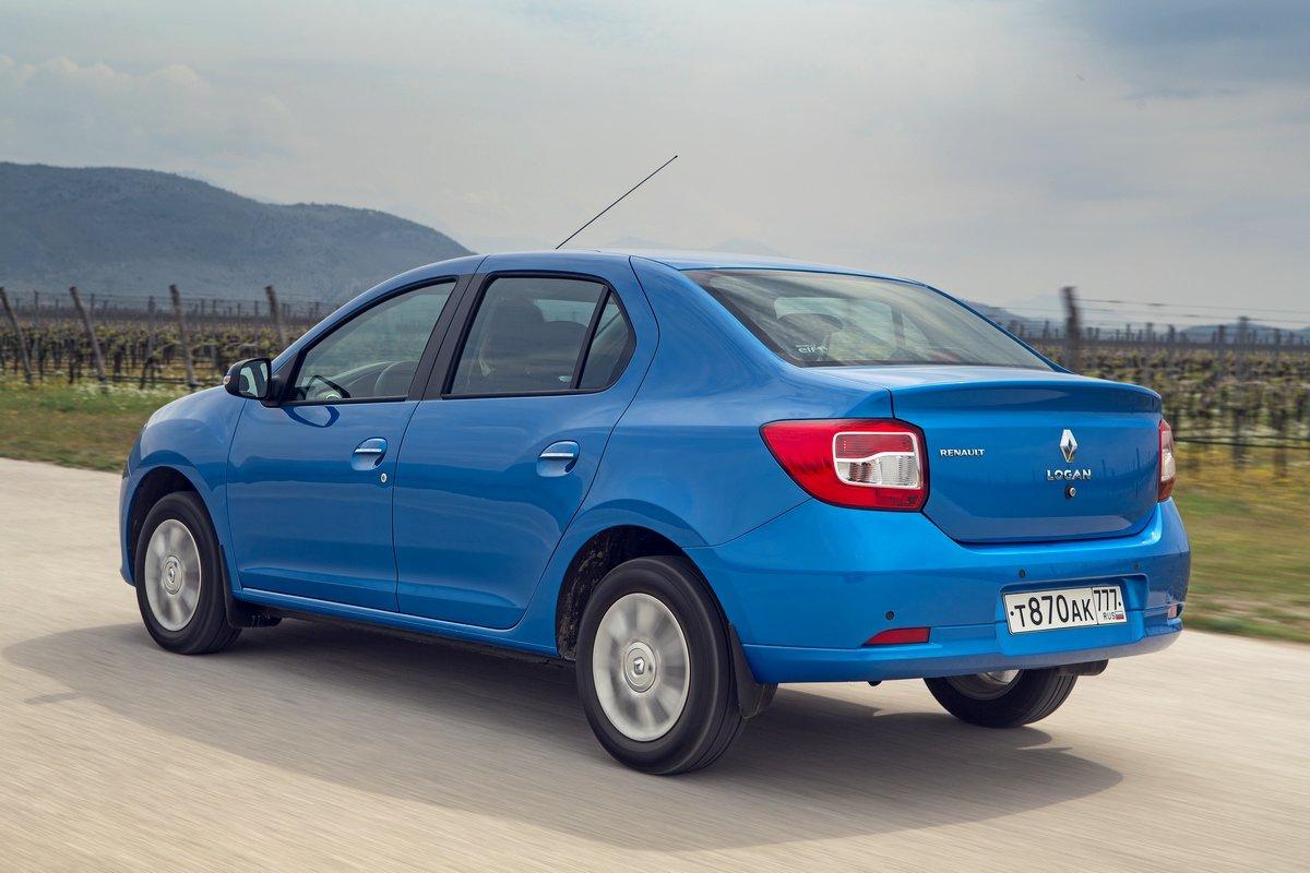 Эксперт Виноградов назвал плюсы и минусы подержанного Renault Logan