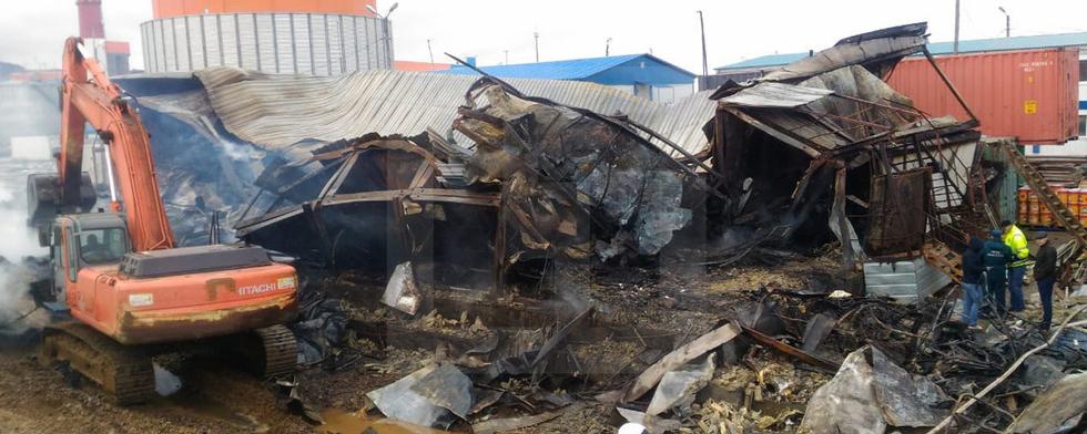 На Сахалине пожар в общежитии строителей унес жизни трех человек