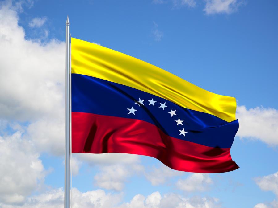 Оппозиция Венесуэлы захватила посольства страны в США