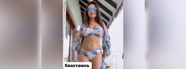49-летняя Наташа Королева похвасталась стройным телом в купальнике