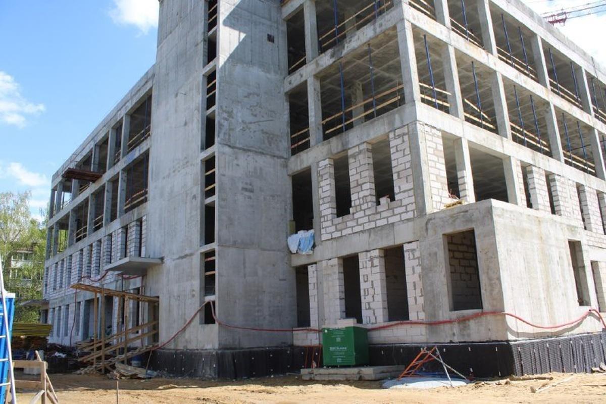 В Городком округе Пушкинский продолжаются работы по возведению детской поликлиники на 400 посещений в смену