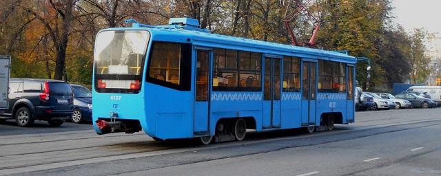 Москва передала Омску два списанных трамвая