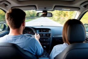 Выше закона? Можно ли получить штраф за нарушения ПДД по фото с телефона