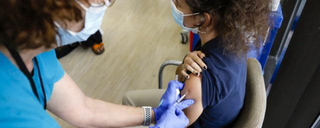 В США началась вакцинация детей от COVID-19 в возрасте от пяти до 11 лет