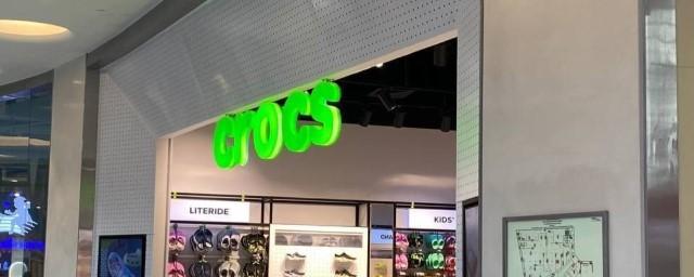 Магазины американского бренда обуви Crocs начнут работу в России с новым оператором