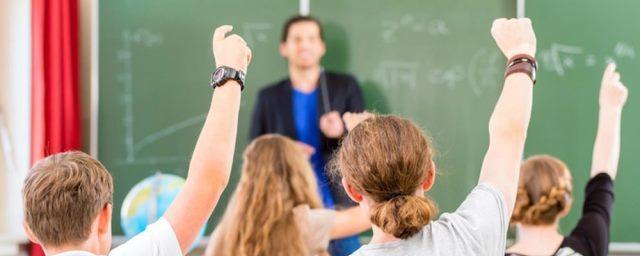 Камчатское министерство образования: переводить школьников на дистанционное обучение не планируется