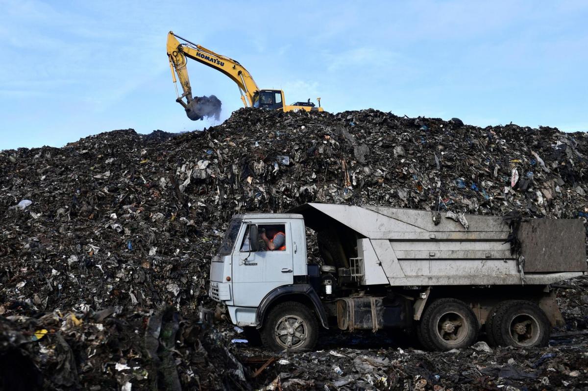 Почти 80 мусорных полигонов в России «просрочены»