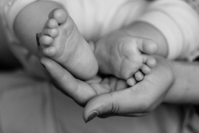 Житель Петербурга проснулся рядом с мертвой новорожденной дочерью
