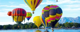 Воздухоплавательная романтика: где в России можно полетать на воздушных шарах