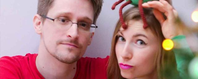 Edward Snowden Says Stability Will Benefit His Family