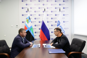 Врио губернатора Александр Шуваев обсудил планы по развитию электросетевого комплекса Белгородской области с главой ПАО «Россети Центр» Борисом Эбзеевым