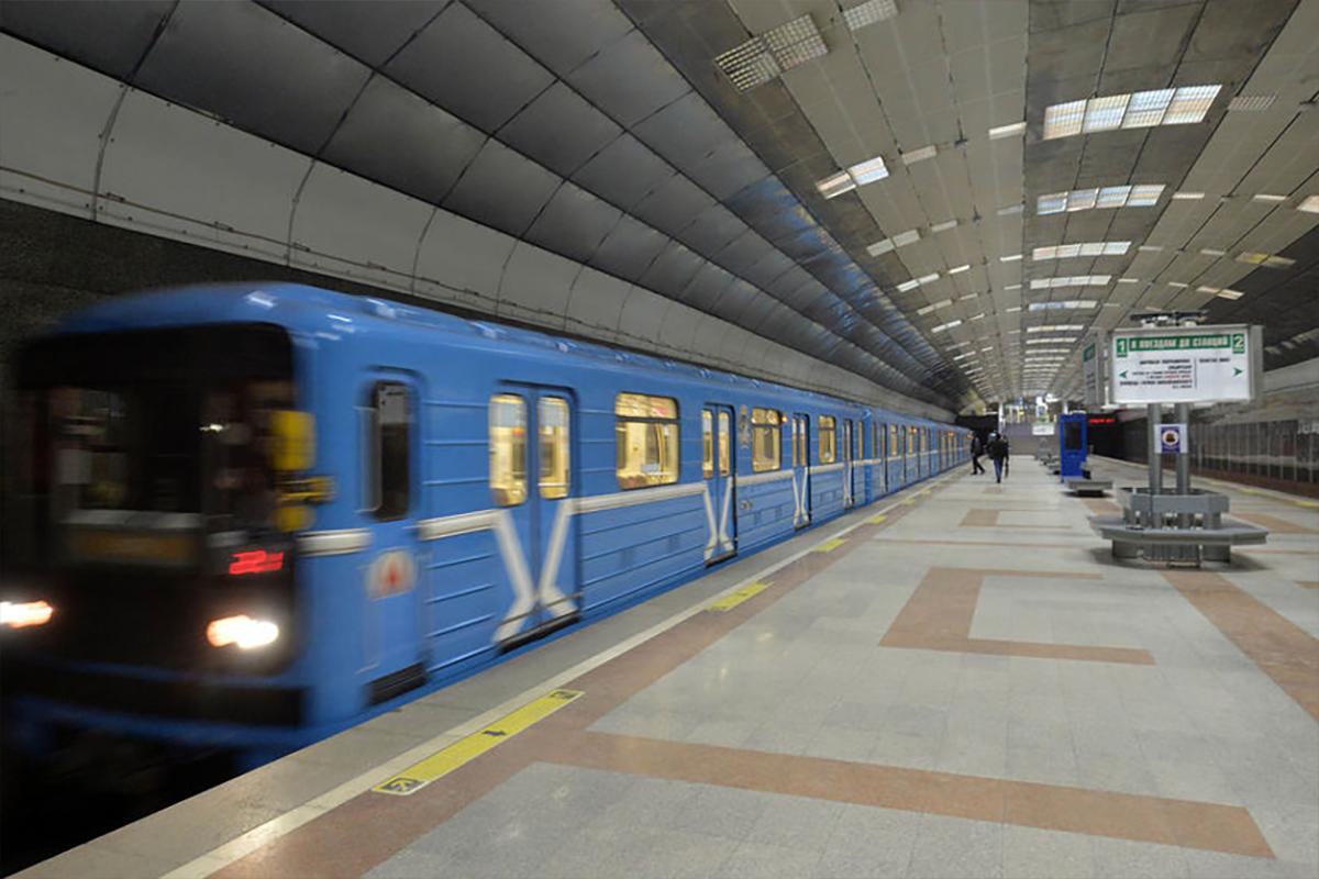 Новосибирский метрополитен за год заработал почти 25 миллионов рублей на рекламе