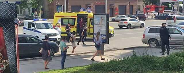 В Новосибирске на остановке застрелили мужчину