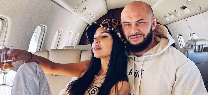 Джиган арендовал частный самолет для полета в Турцию - Видео