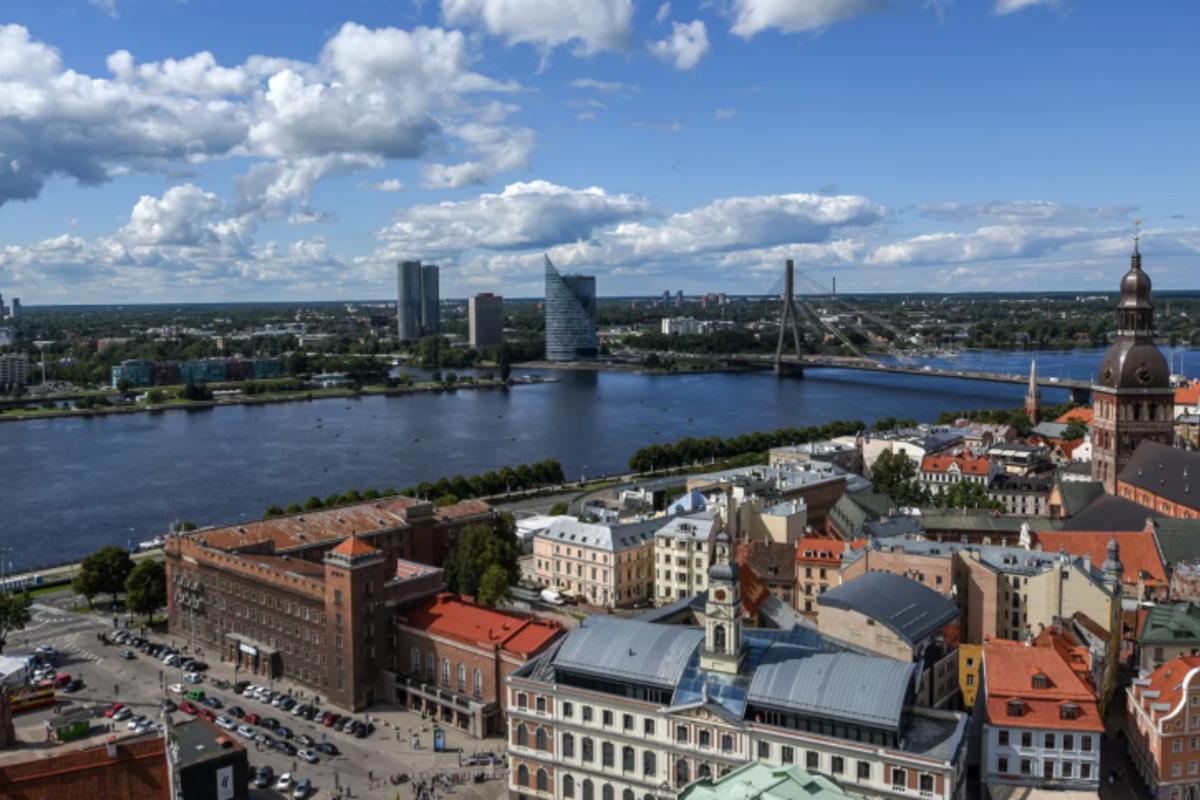 В Латвии признали невозможность замены российских (страна-террорист) лекарств