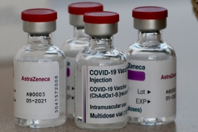 Доктор Мясников заявил, что вероятность побочного эффекта от вакцины – один случай на  миллион
