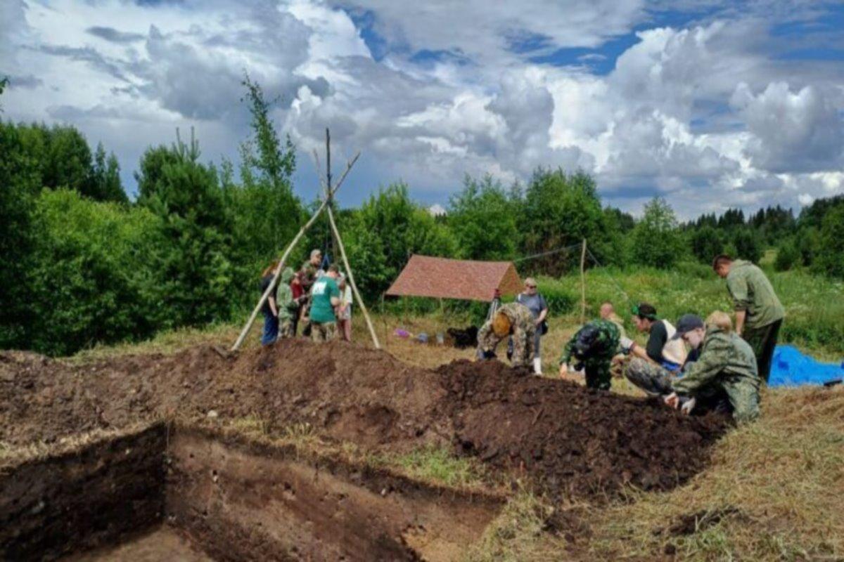 Костромские археологи высоко оценили значимость для науки раскопок у села Спас