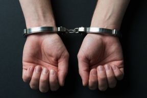 В Енисейском округе мужчина застрелил бывшую жену и ранил ее сожителя