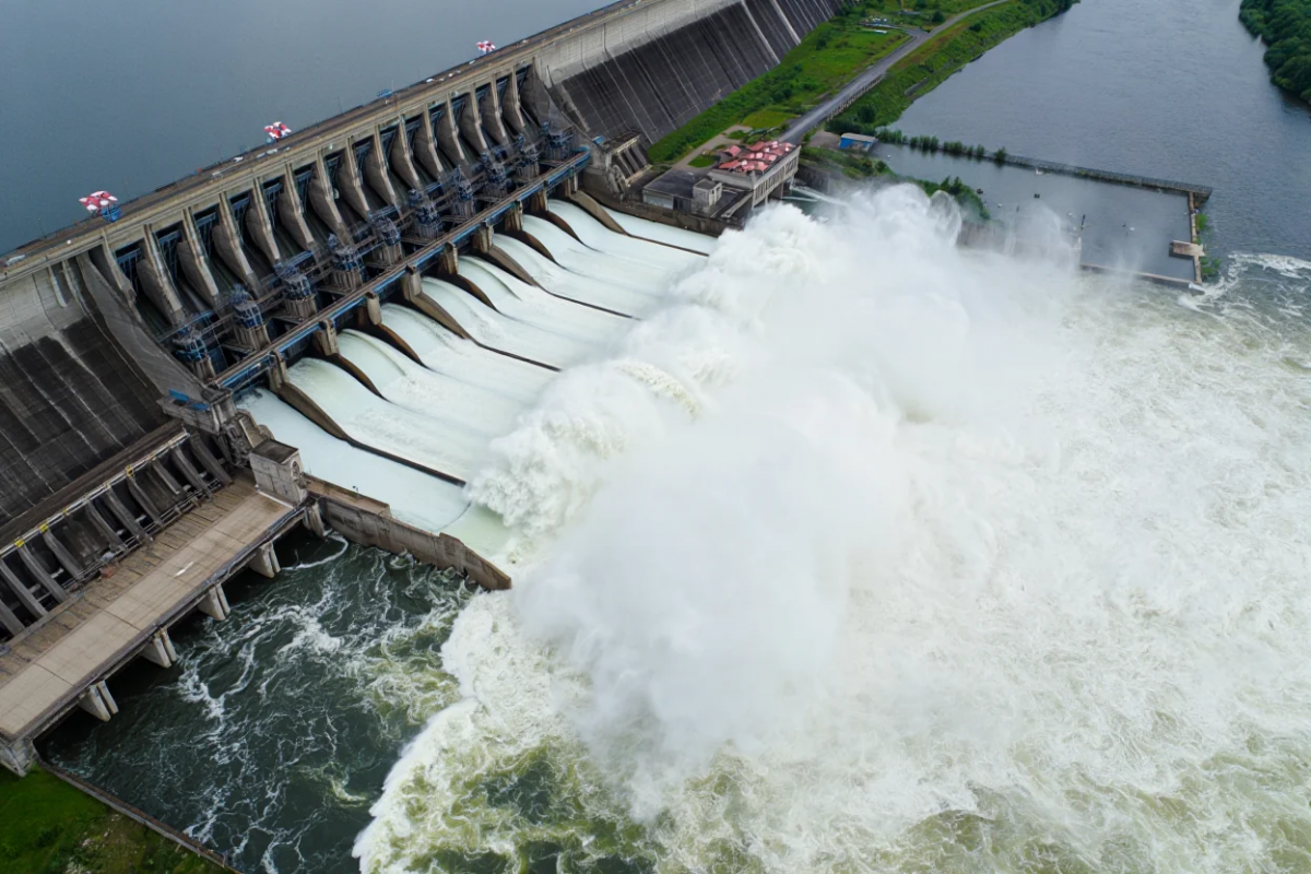 Весеннее половодье в дельте Волги поддержат усиленными сбросами до конца мая