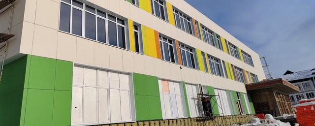 Готовность нового блока школы №57 в Иркутске достигла 60%