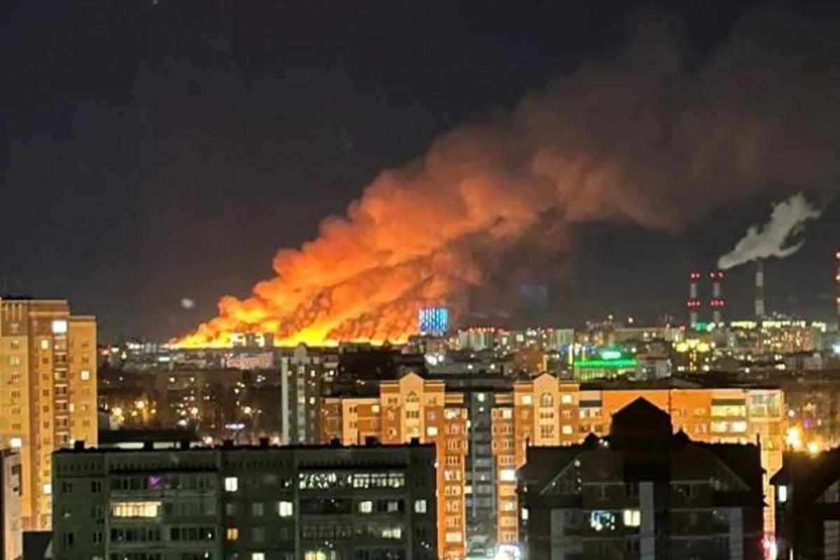СМИ Украины заявили о мощном взрыве в Чернигове