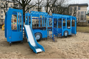 В Центральном парке Калининграда появилась новая детская площадка