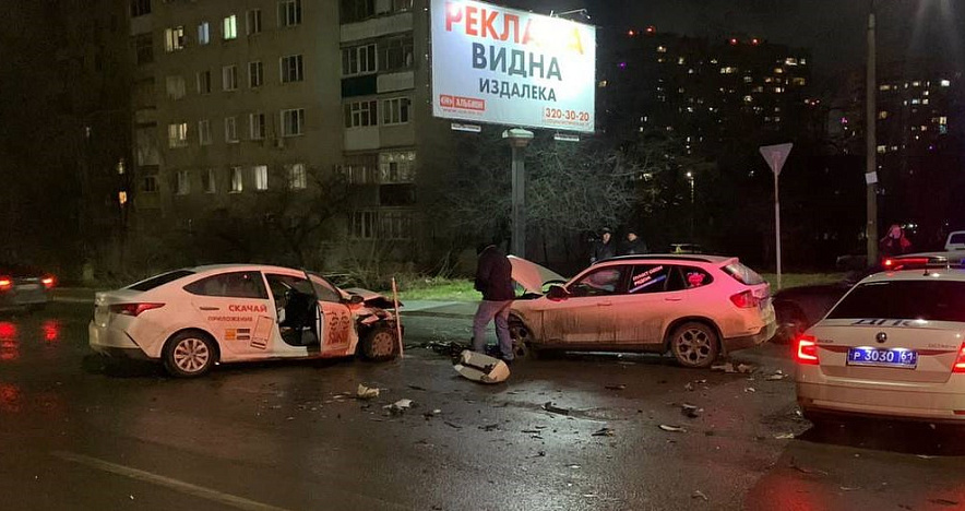Водитель такси погиб в двойном ДТП  на СЖМ в Ростове