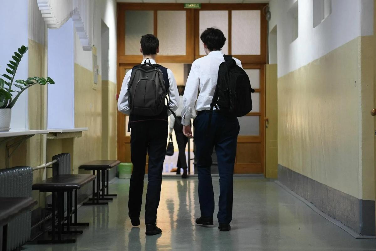 Школы и детсады Донецка переходят на очное обучение в привычном режиме