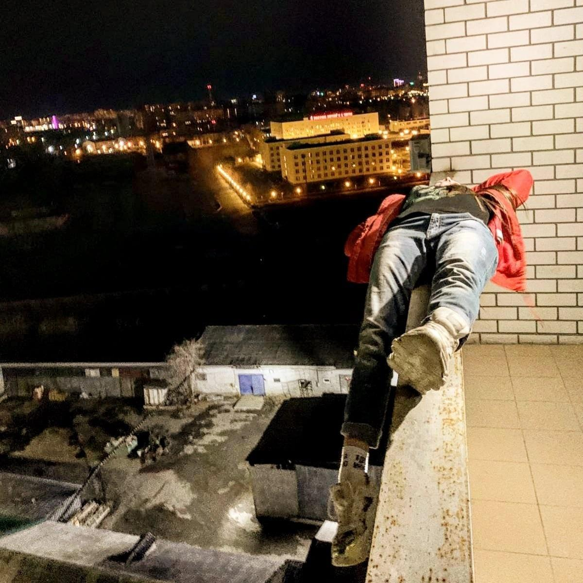 В Рязани погибла после падения с 22 этажа участница шоу «Пацанки» Юлия Михайлова
