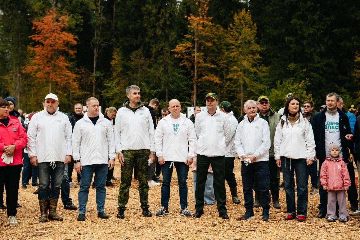 Глава Городского округа Пушкинский поучаствовал в экоакции