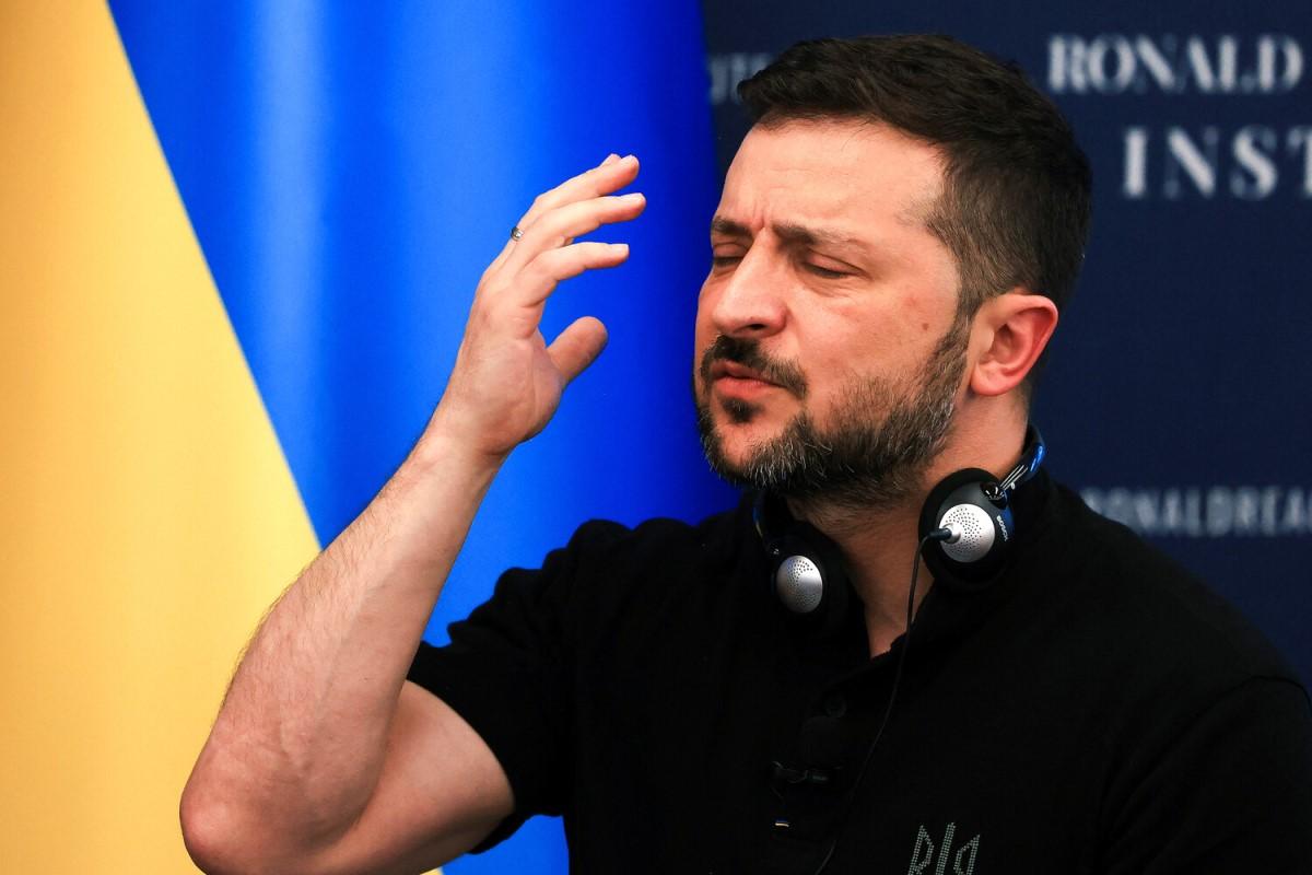 Беляев считает странным способ властей Украины избежать дефолта